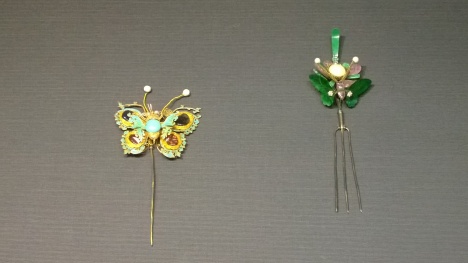 Hairpins made of arts and crafts