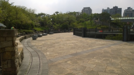 Garden of Da-An Forest Park Subway Station.